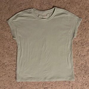 Athleta Girl Short Sleeve Tee in Sage, size 14